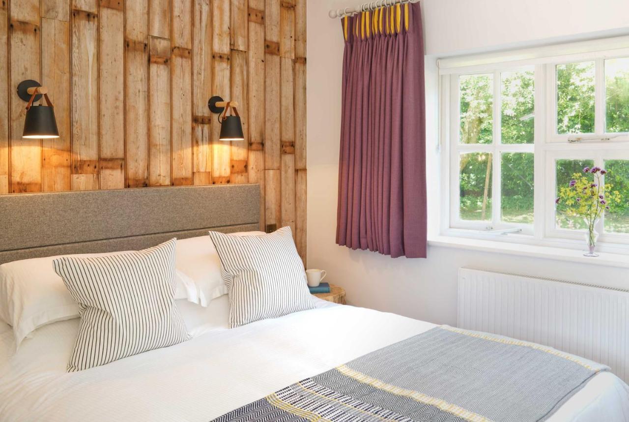 Bird & Carter Fonthill Bed and Breakfast Fonthill Bishop Εξωτερικό φωτογραφία