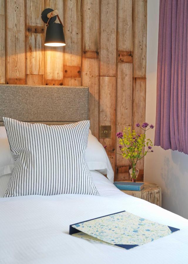 Bird & Carter Fonthill Bed and Breakfast Fonthill Bishop Εξωτερικό φωτογραφία